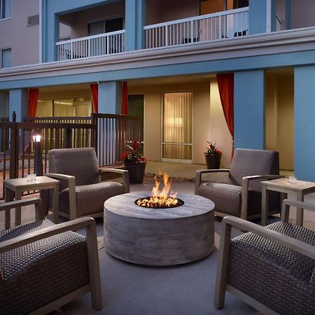 Courtyard By Marriott Myrtle Beach Broadway Exterior foto